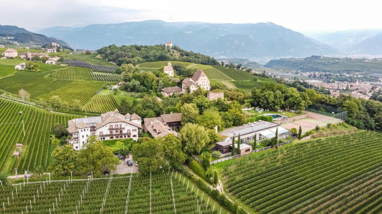 Hotel Weingut Stroblhof Appiano Sulla Strada Del Vino Esterno foto