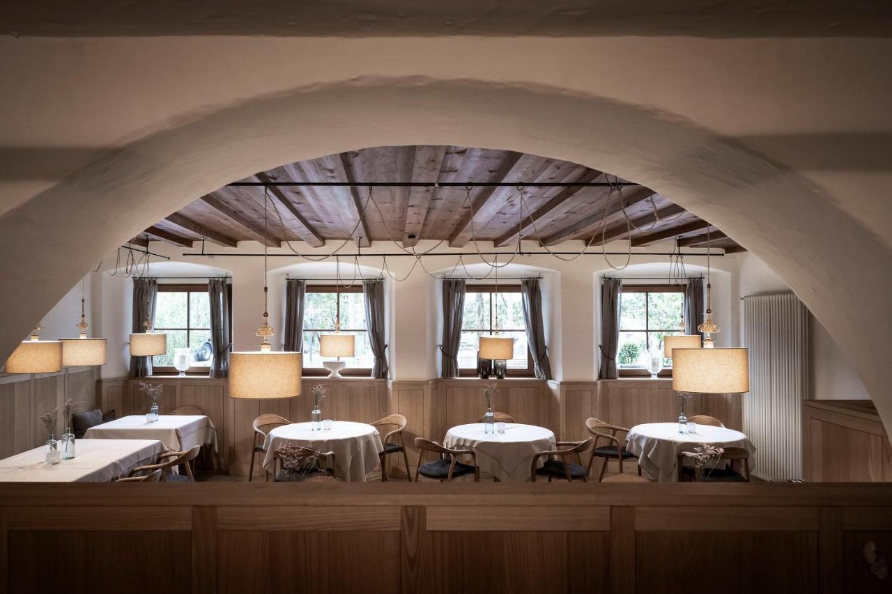 Hotel Weingut Stroblhof Appiano Sulla Strada Del Vino Esterno foto
