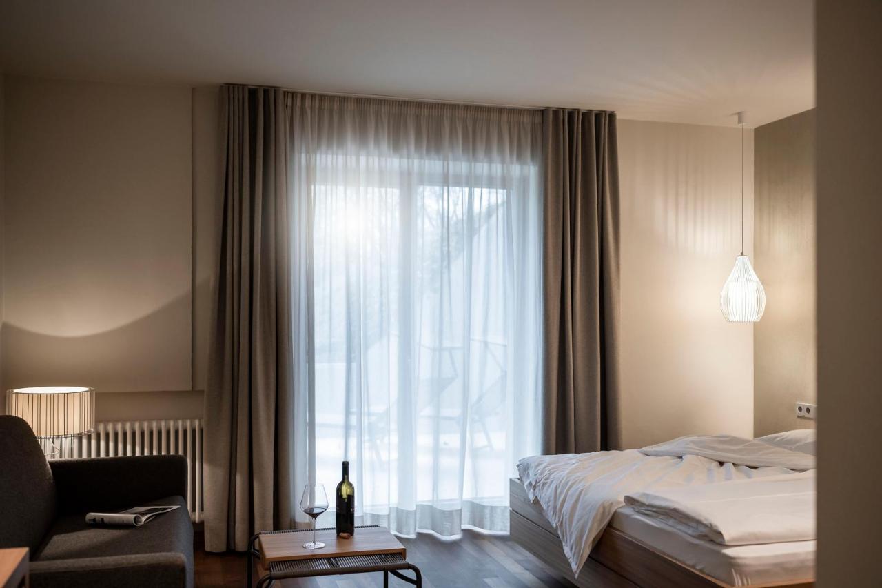 Hotel Weingut Stroblhof Appiano Sulla Strada Del Vino Esterno foto